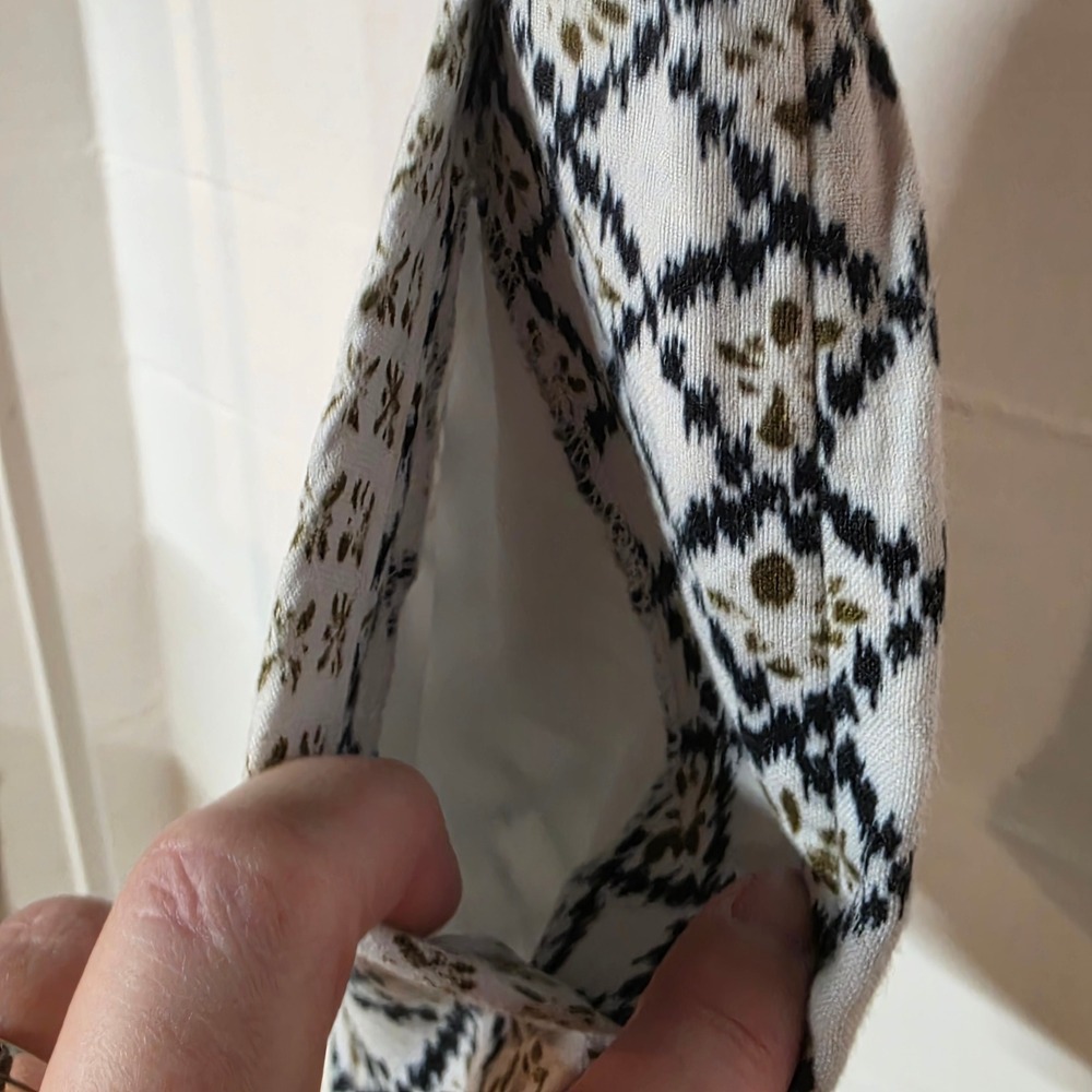 LOFT Boho Ikat Diamond Print Mini Skirt Cream Black Olive Green Side Zip Pockets - Picture 6 of 11